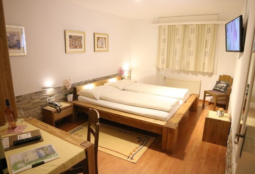 호텔 Paradis Leukerbad Therme