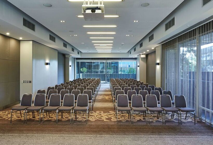 هتل Parmelia Hilton Perth