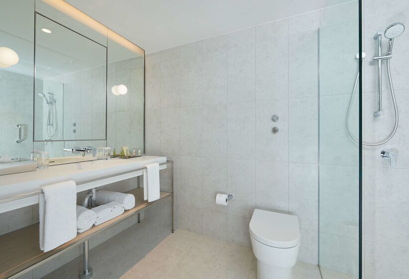 هتل Parmelia Hilton Perth