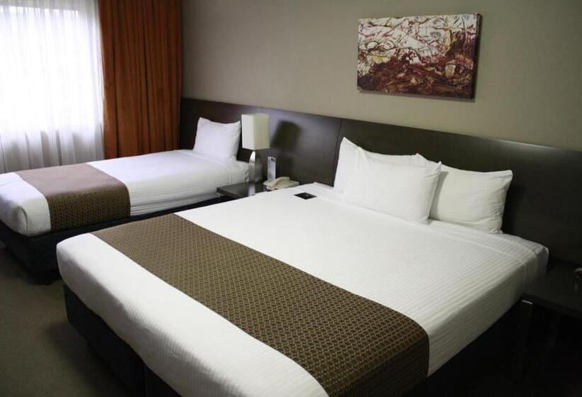 Hotel Pavilion On Northbourne