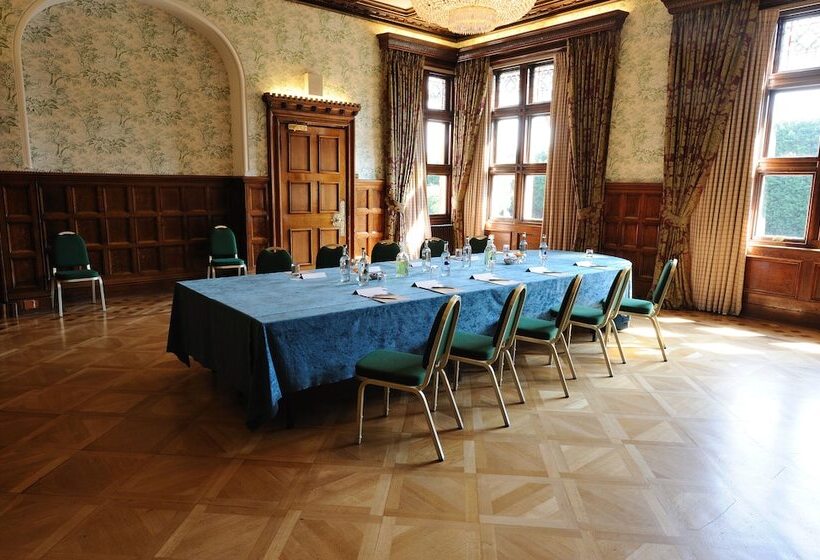 فندق Pendley Manor