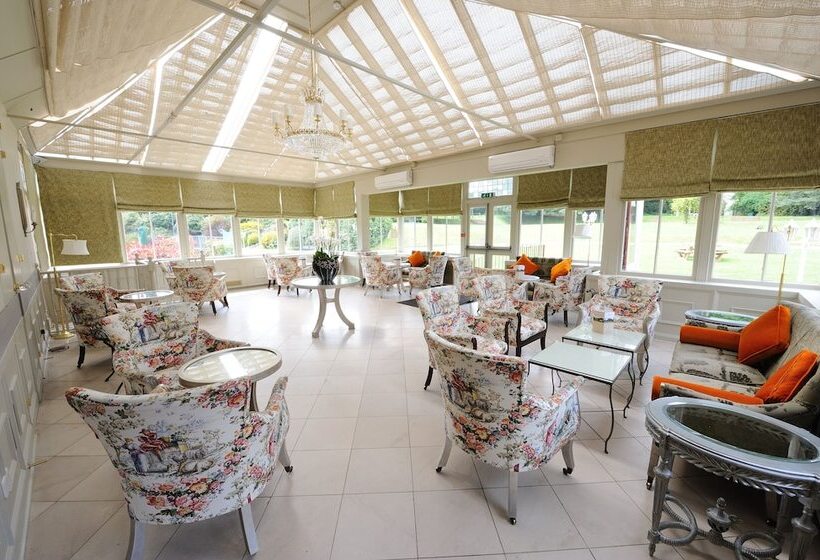 فندق Pendley Manor