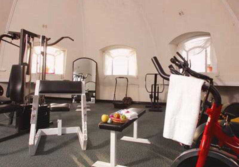 Отель Plaza Camelinas