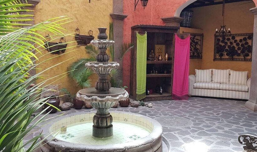 ホテル Boutique Posada De Las Flores Loreto