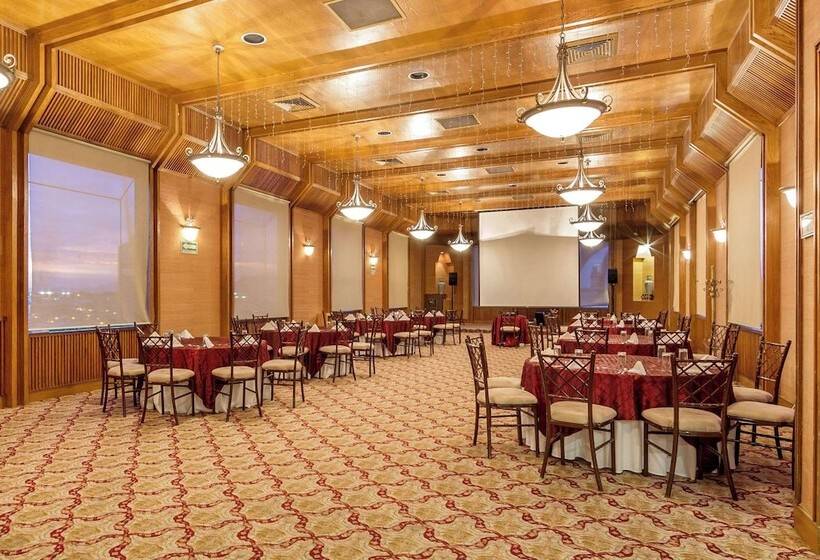 هتل Quality Inn Chihuahua San Francisco