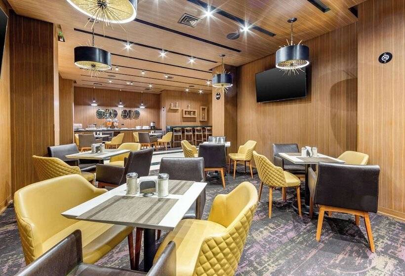 هتل Quality Inn Chihuahua San Francisco