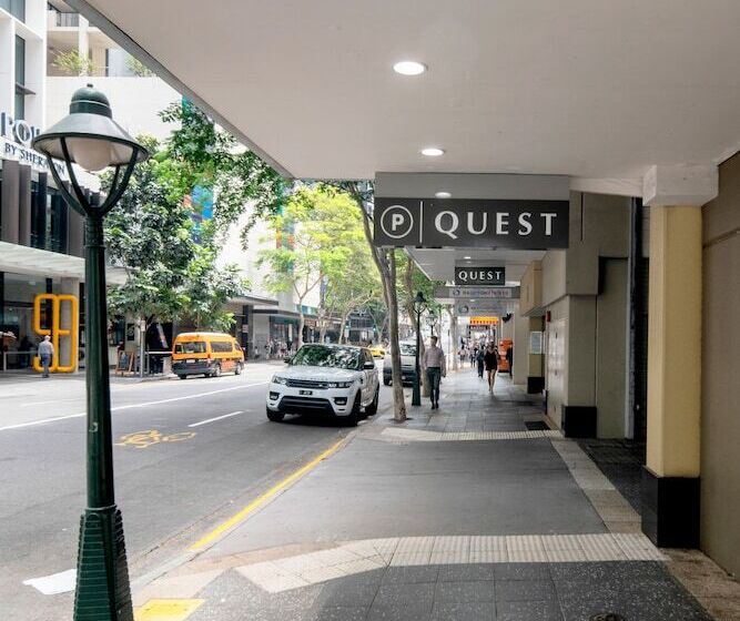 בית מלון כפרי Quest River Park Central