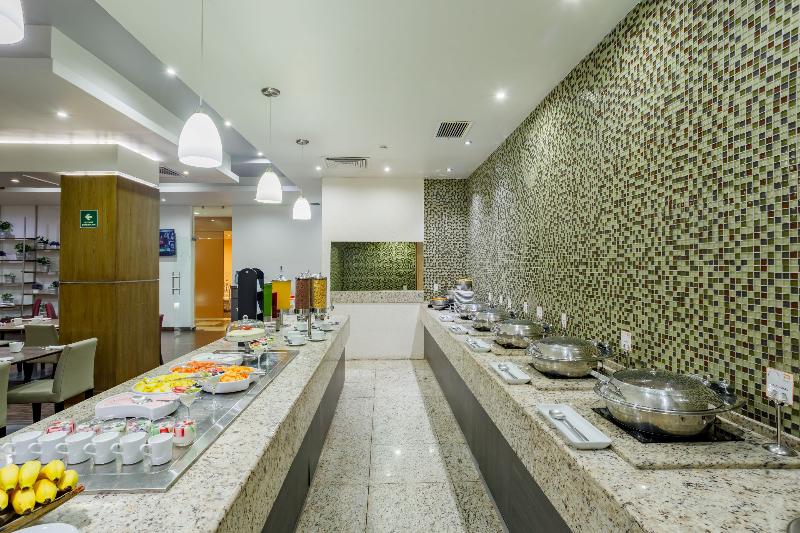 בית מלון כפרי Real Inn Torreón