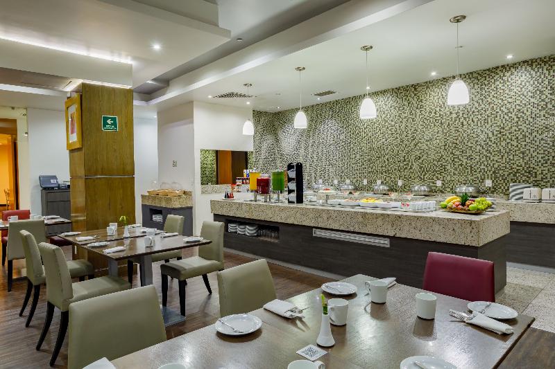 בית מלון כפרי Real Inn Torreón