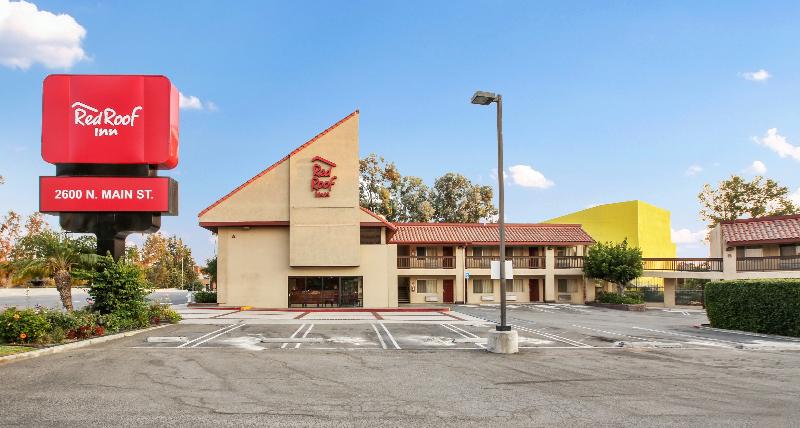 فندق Red Roof Inn Santa Ana
