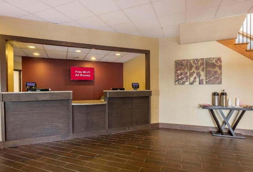 בית מלון כפרי Days Inn By Wyndham Williamsport