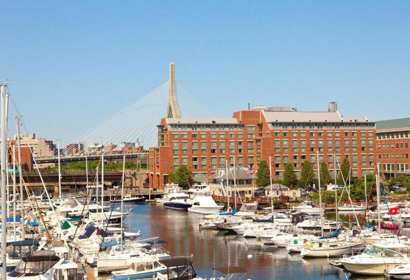 ホテル Residence Inn By Marriott Boston Harbor On Tudor Wharf