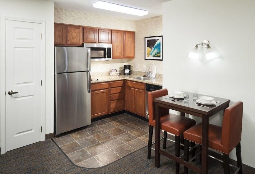 호텔 Residence Inn Kansas City Overland Park