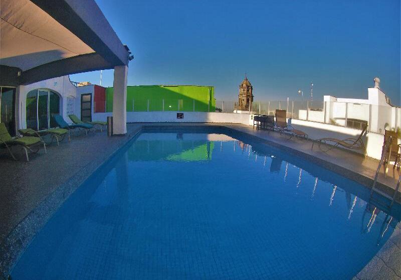 Отель Roma Guadalajara In Downtown