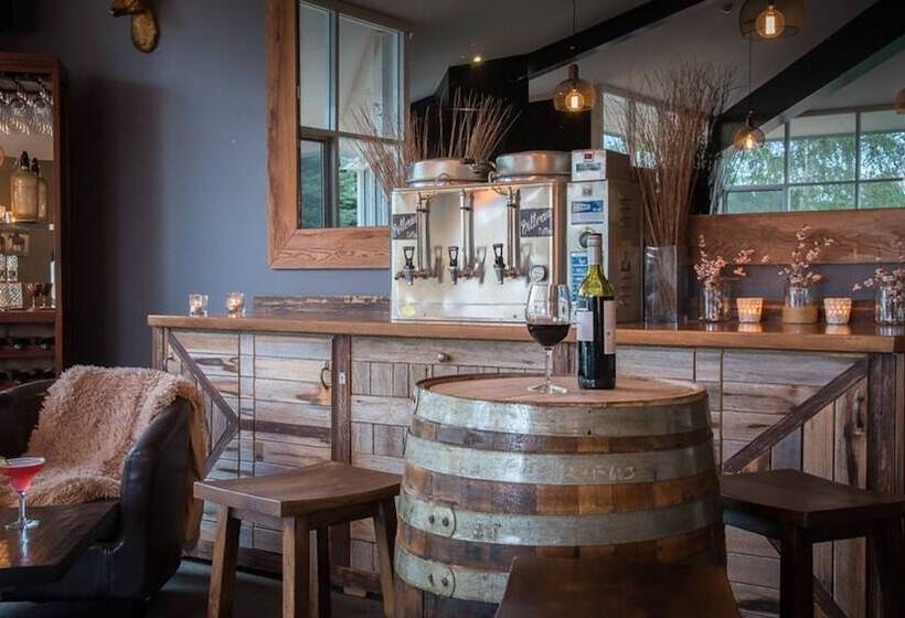 호텔 Horizons Lake Jindabyne