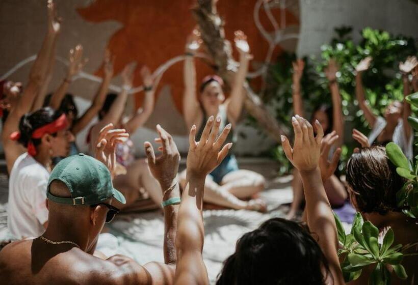 فندق Selina Tulum