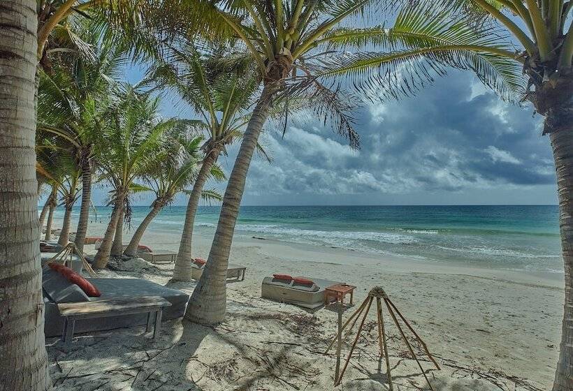 فندق Selina Tulum