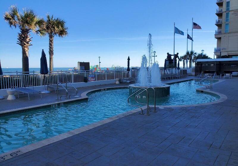 فندق Sheraton Oceanfront