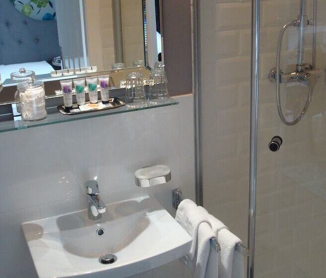 酒店 Sir & Lady Astor