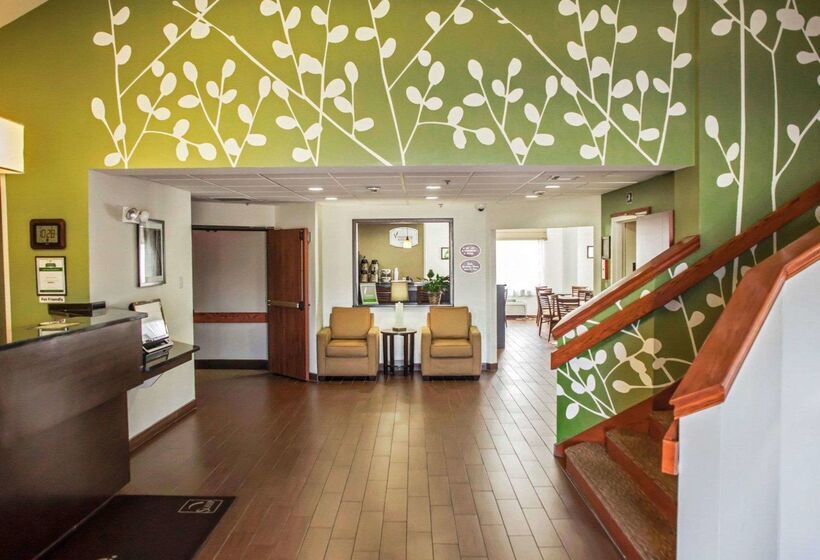 Garner Hotel Topeka West, An Ihg