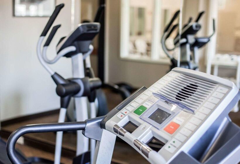 Garner Hotel Topeka West, An Ihg