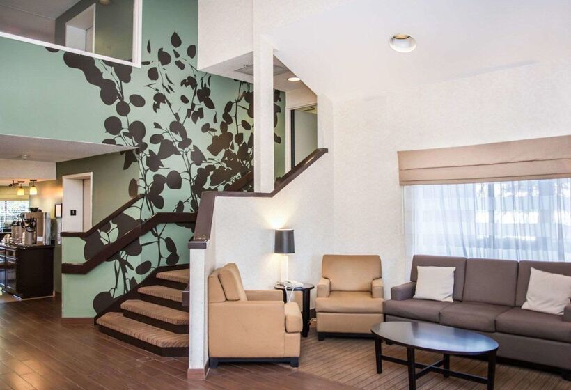 Отель Sleep Inn University Place