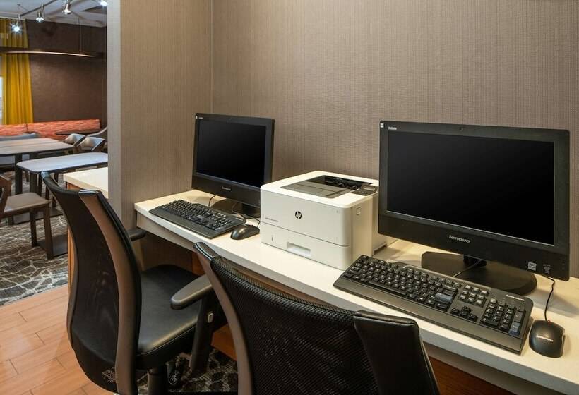 هتل Sonesta Select Nashville Airport Suites