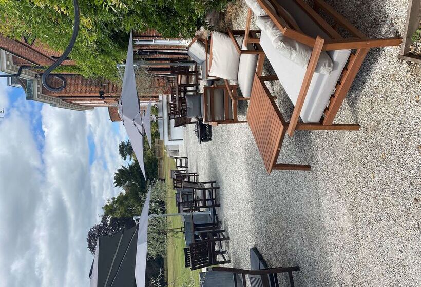 호텔 Stoke Place  Part Of The Cairn Collection