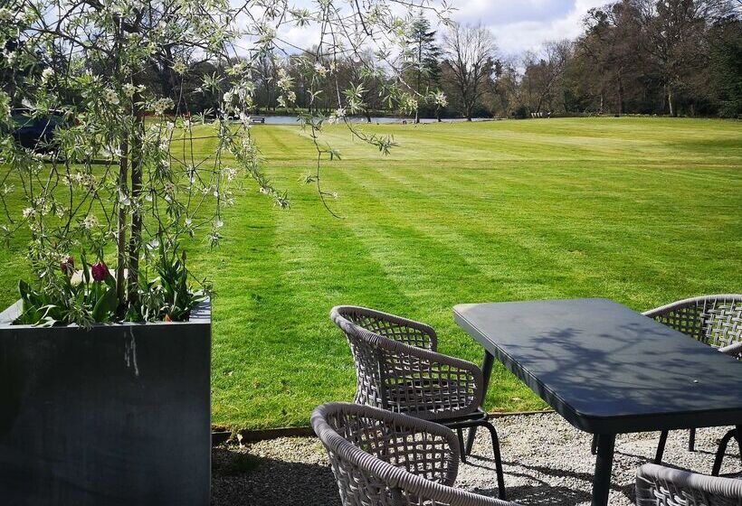 호텔 Stoke Place  Part Of The Cairn Collection