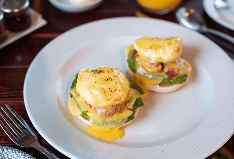 호텔 Stoke Place  Part Of The Cairn Collection