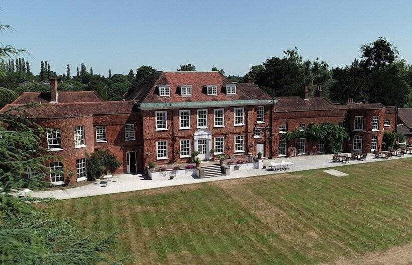 호텔 Stoke Place  Part Of The Cairn Collection