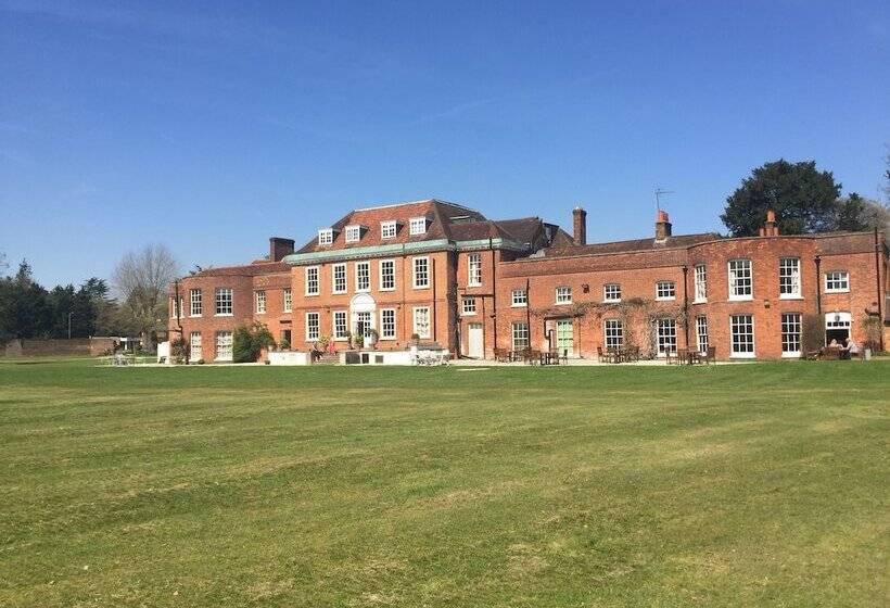 호텔 Stoke Place  Part Of The Cairn Collection