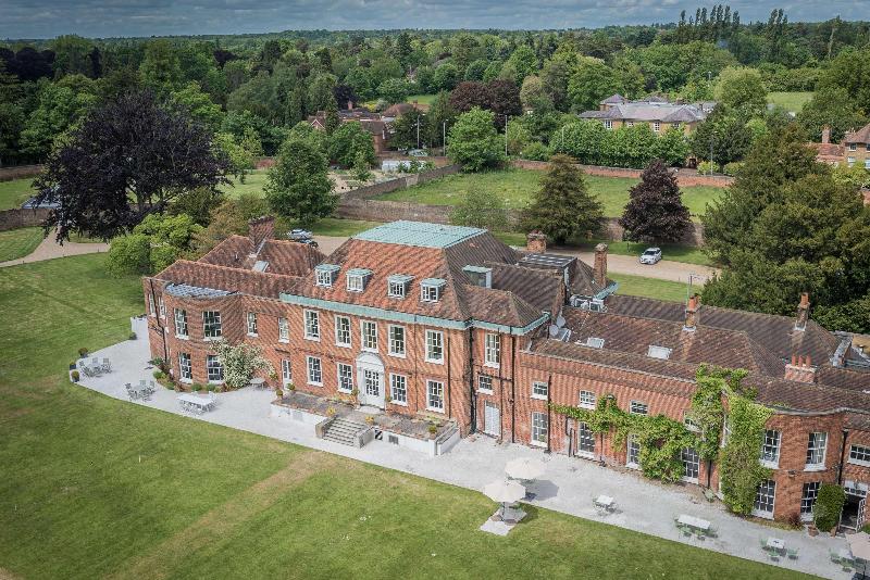 호텔 Stoke Place  Part Of The Cairn Collection