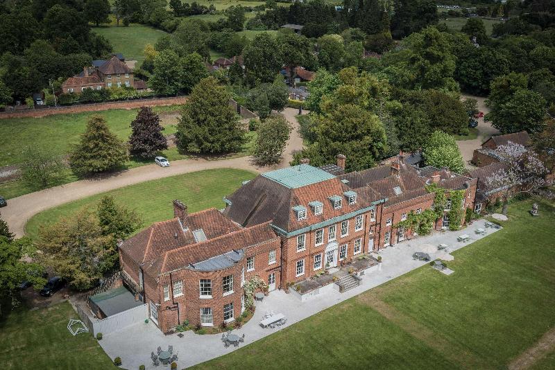 호텔 Stoke Place  Part Of The Cairn Collection