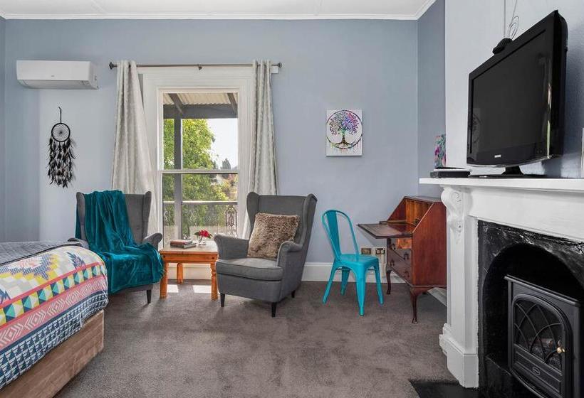 酒店 The Dragonfly Inn