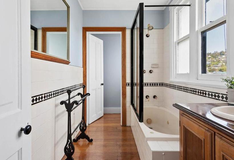 酒店 The Dragonfly Inn