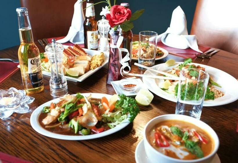 ホテル The Imperial