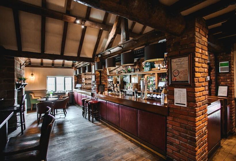 酒店 The Moat House