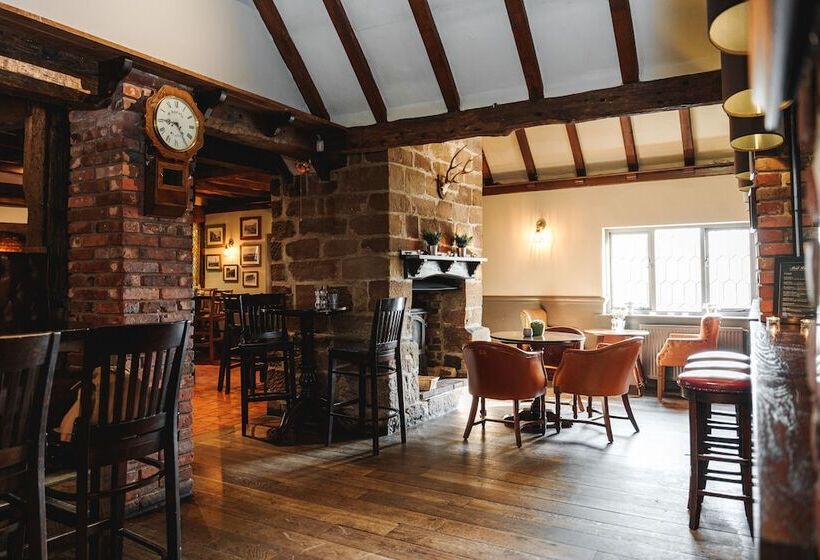 فندق The Moat House