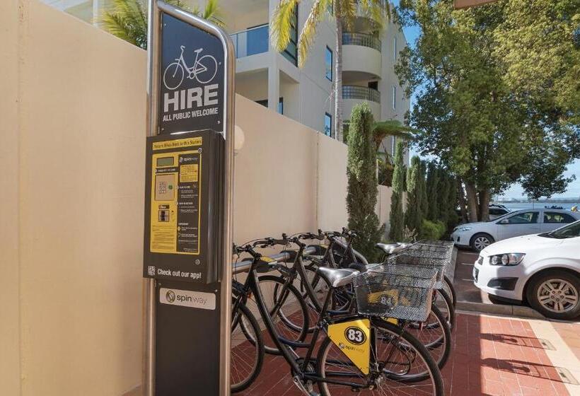 酒店 The Peninsula Riverside Serviced Apartments