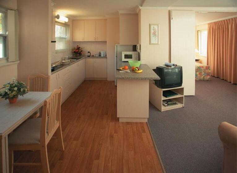 酒店 The Peninsula Riverside Serviced Apartments