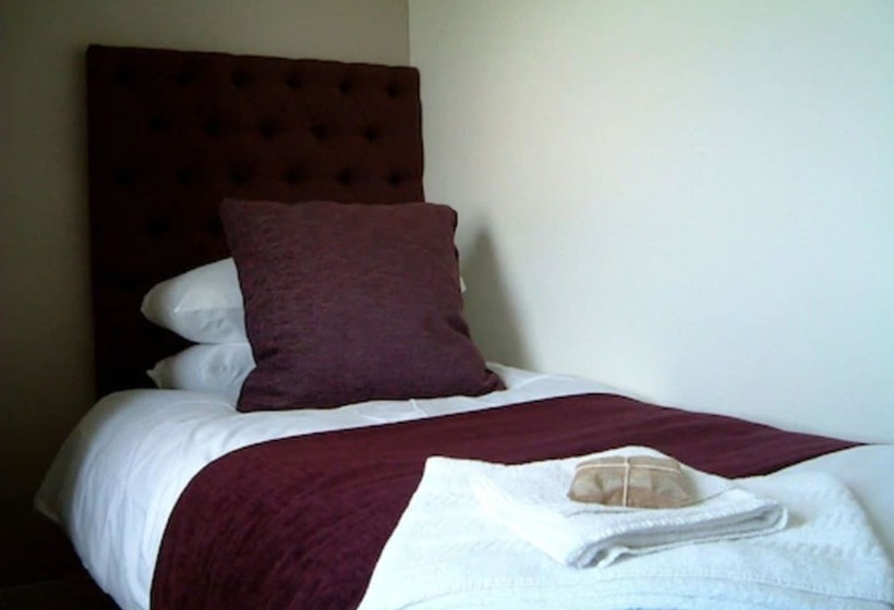 Отель The Relish