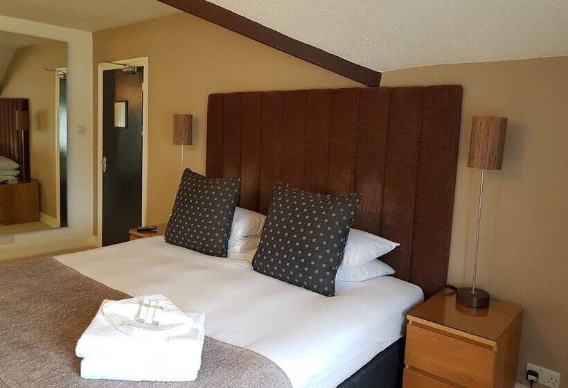 Отель The Relish