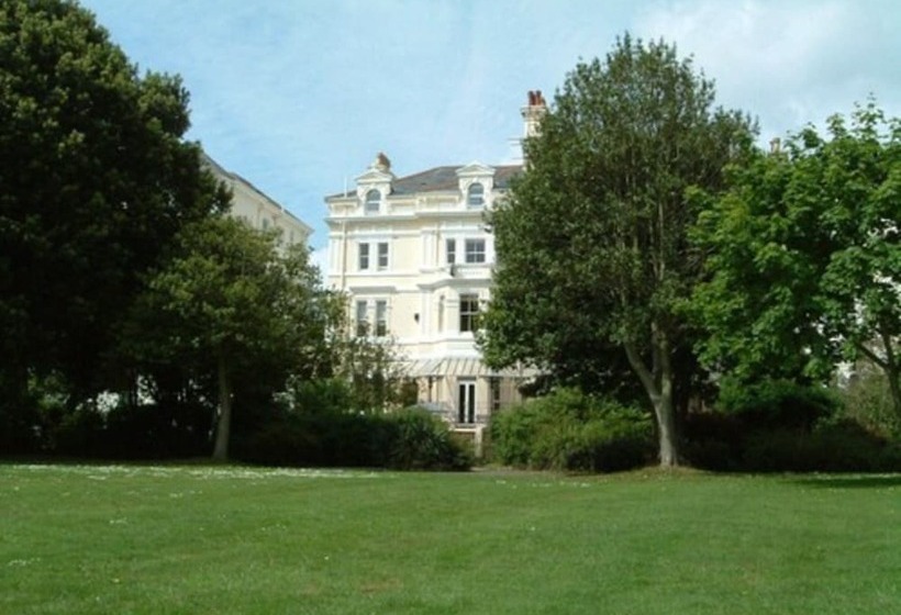 Отель The Relish