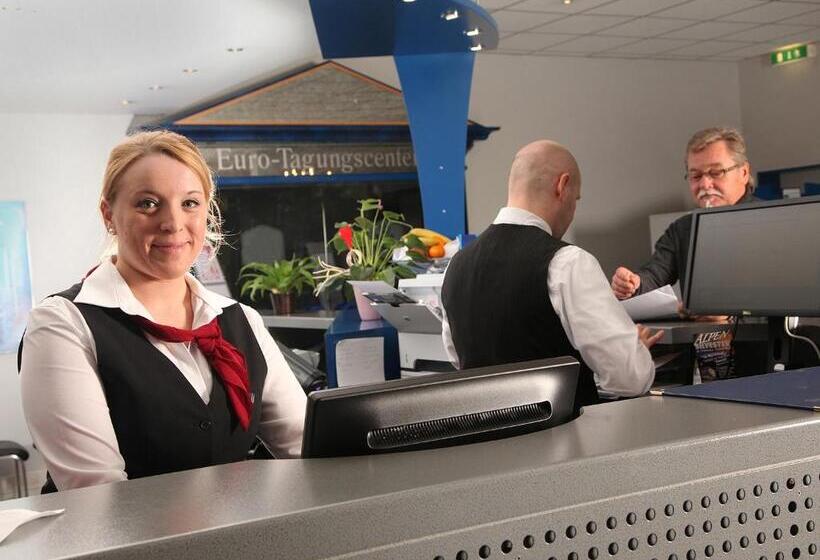 هتل Transmar Travel
