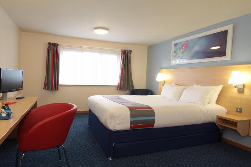 Отель Travelodge Bedford Wyboston