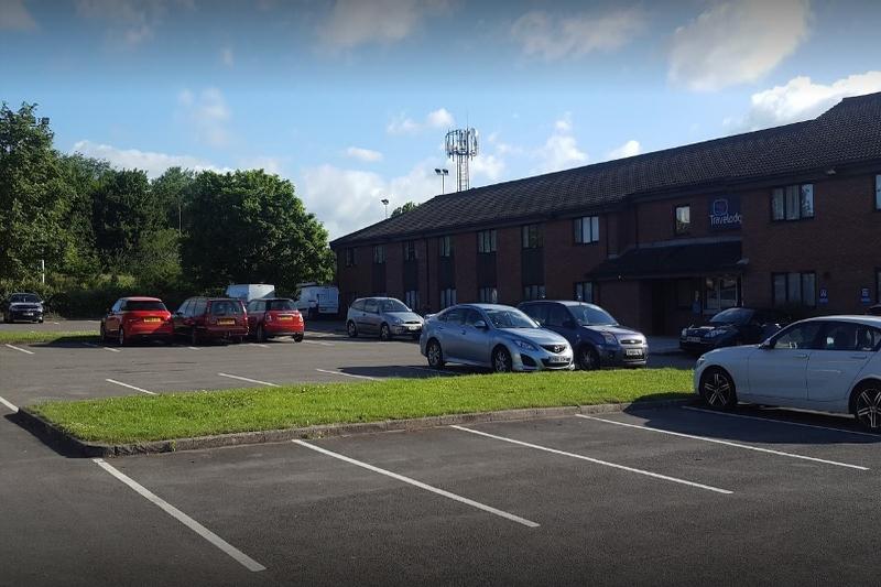 فندق Travelodge Bristol Severn View M48