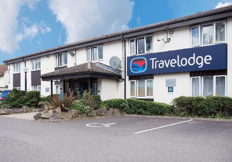 Отель Travelodge Oxford Wheatley