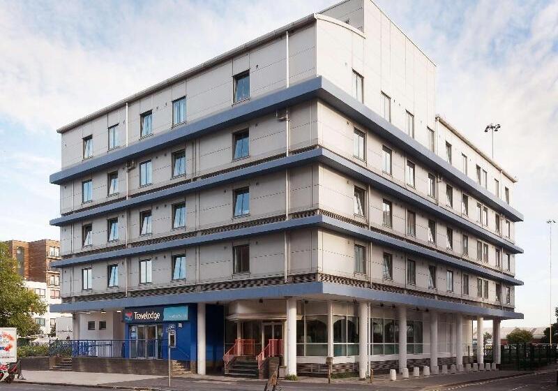 ホテル Travelodge Reading Central