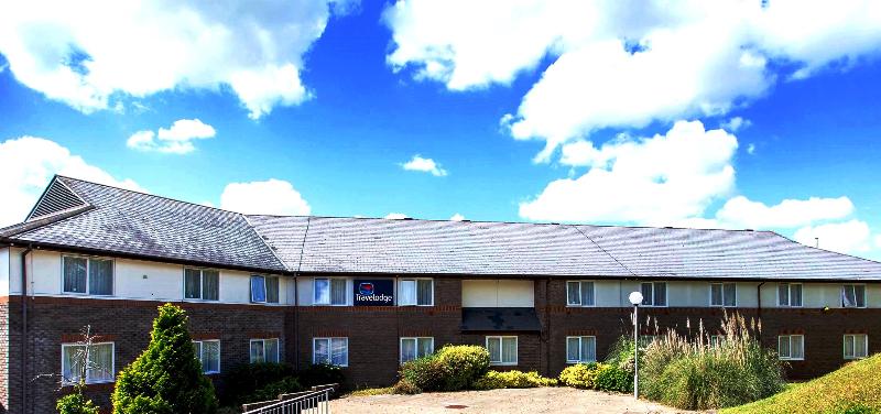 فندق Travelodge Saltash